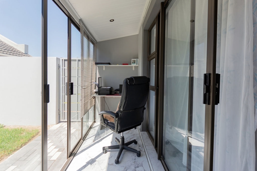 3 Bedroom Property for Sale in Country Club Western Cape